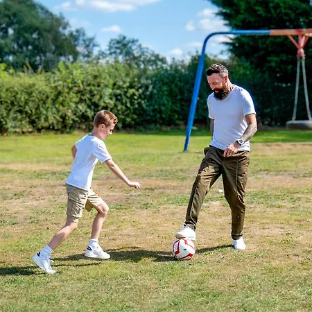 White Rose Cottages, Near *